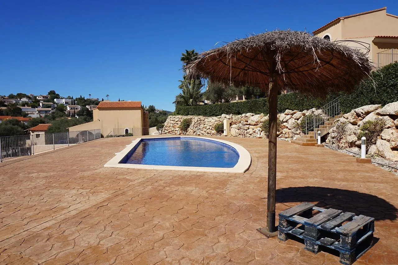 M&M House Vila Cala Romantica